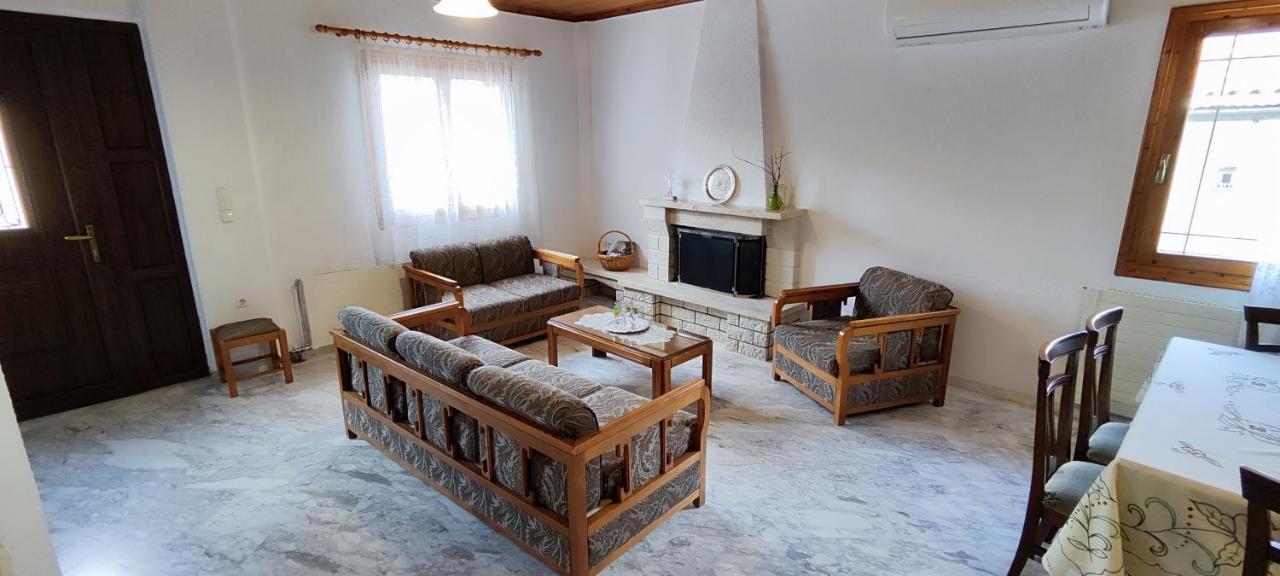Theofania'S Marble House Meteora Apartment Kastrákion Екстериор снимка