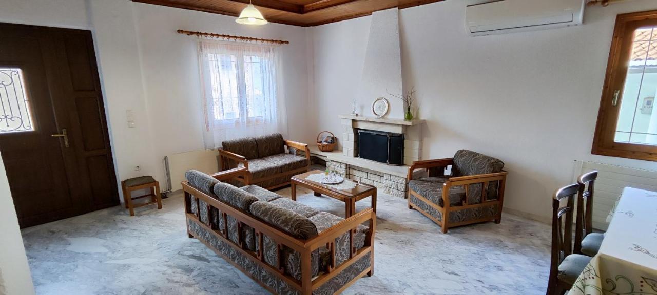 Theofania'S Marble House Meteora Apartment Kastrákion Екстериор снимка